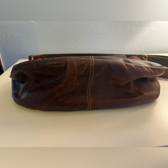 Jack Georges Voyager Collection Leather Saddle Bag - Picture 3 of 13